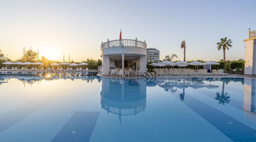 Jadore Deluxe Hotel & Spa   5*