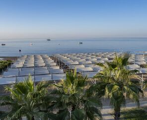 Jadore Deluxe Hotel & Spa   5*