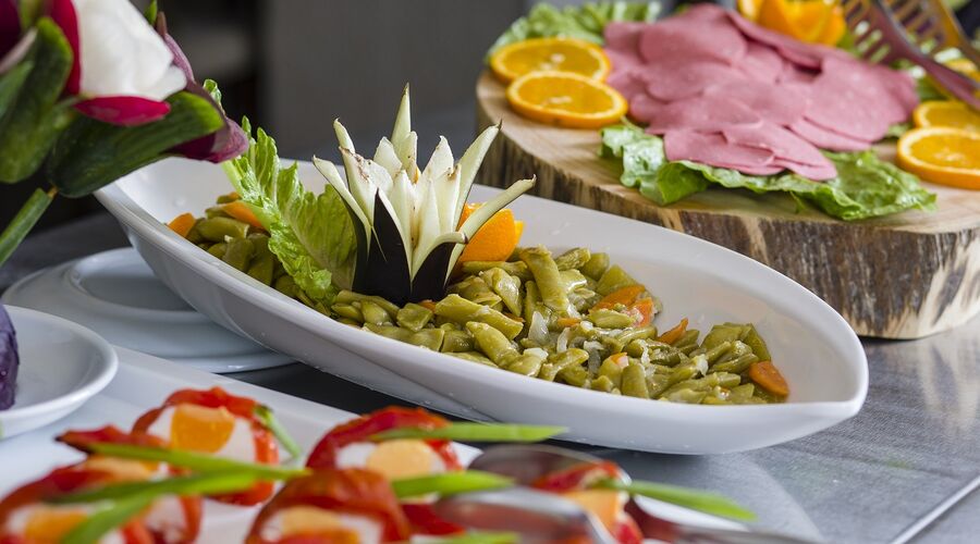 Dragut Point North Hotel  3*