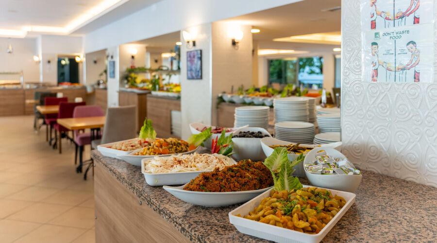 Dragut Point North Hotel  3*