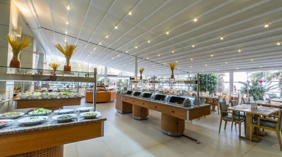 Dragut Point North Hotel  3*