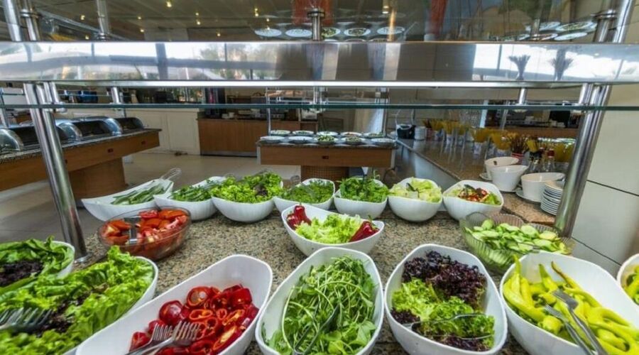 Dragut Point North Hotel  3*