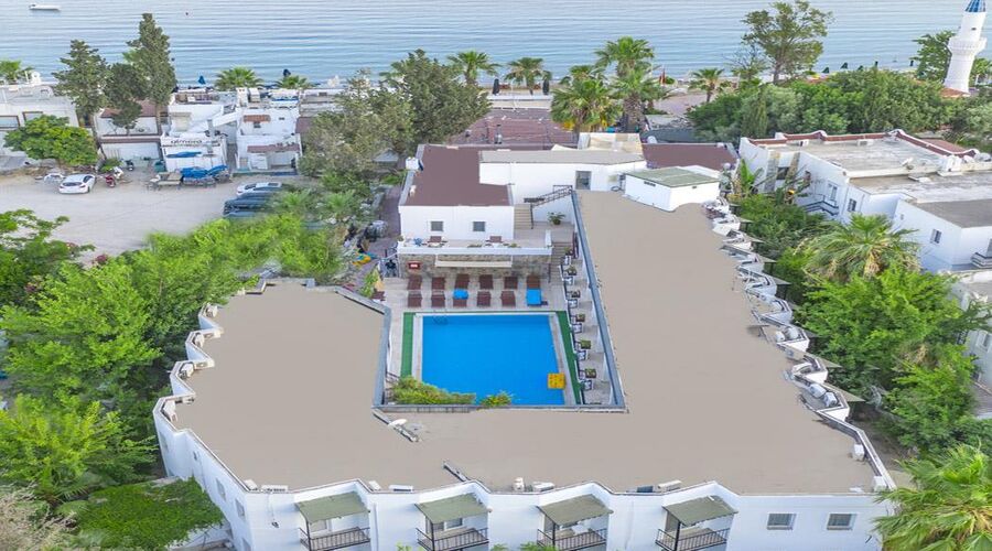 Blue Bay Beach Hotel 3*