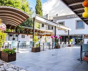 Blue Bay Beach Hotel 3*