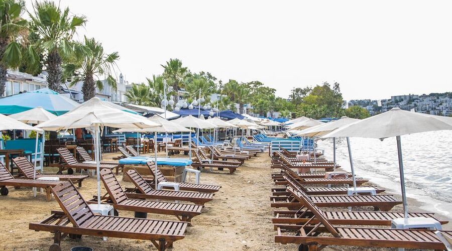 Blue Bay Beach Hotel 3*