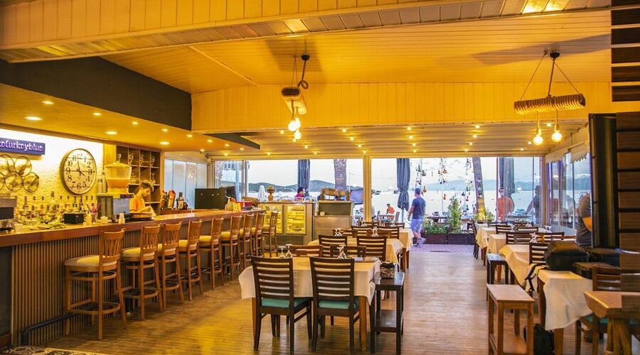 Blue Bay Beach Hotel 3*