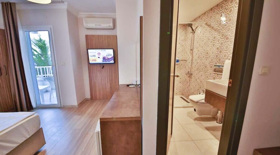 Smart Holiday Hotel Bodrum  4*