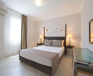 Smart Holiday Hotel Bodrum  4*