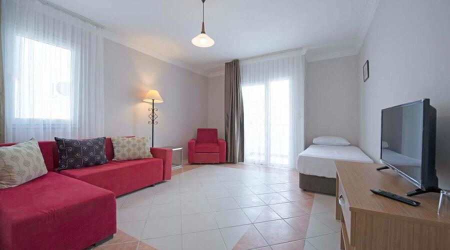 Smart Holiday Hotel Bodrum  4*