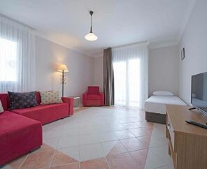 Smart Holiday Hotel Bodrum  4*