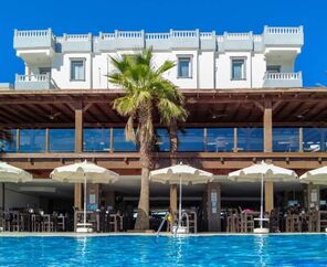 Smart Holiday Hotel Bodrum  4*