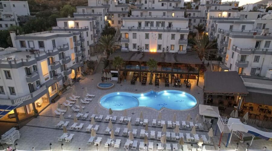 Smart Holiday Hotel Bodrum  4*