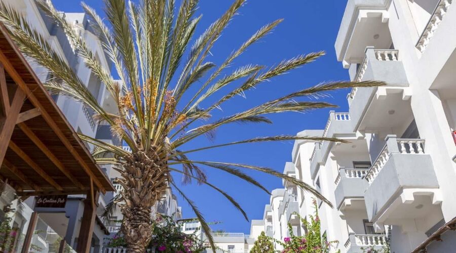 Smart Holiday Hotel Bodrum  4*