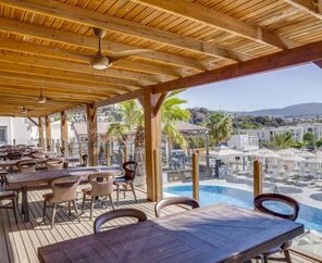 Smart Holiday Hotel Bodrum  4*