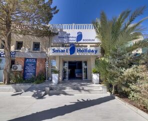 Smart Holiday Hotel Bodrum  4*