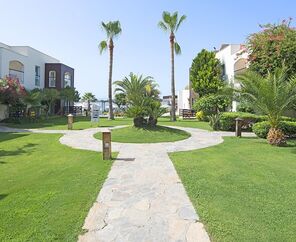 Costa Luvi Hotel & Suites  4*