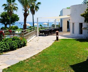 Costa Luvi Hotel & Suites  4*