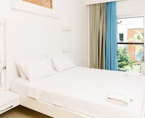 Costa Luvi Hotel & Suites  4*