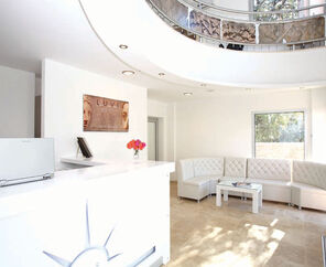Costa Luvi Hotel & Suites  4*