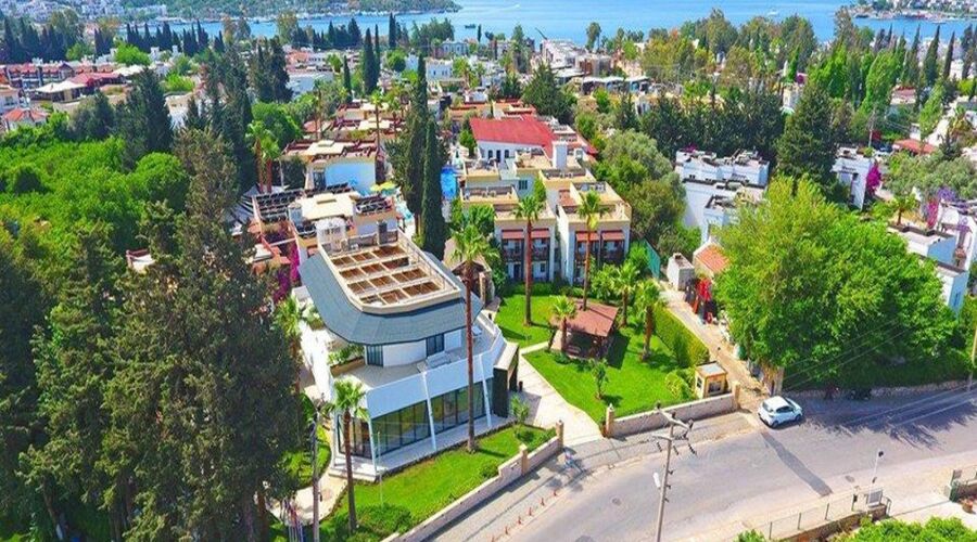Bitez Garden Life Hotel & Suites  4*