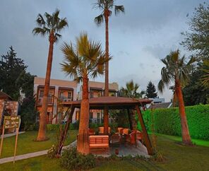 Bitez Garden Life Hotel & Suites  4*
