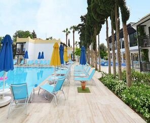 Bitez Garden Life Hotel & Suites  4*