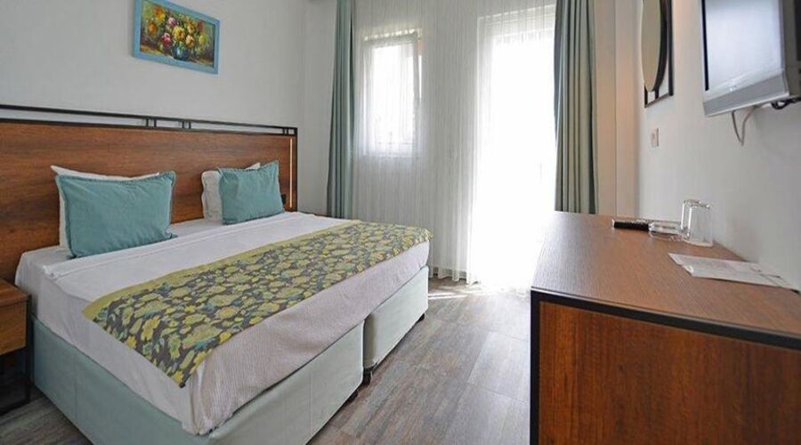 Bitez Garden Life Hotel & Suites  4*