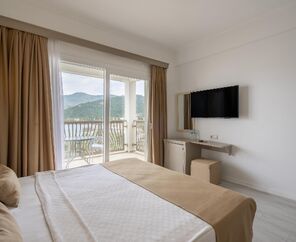 Trendlife Hotels Torba  5*