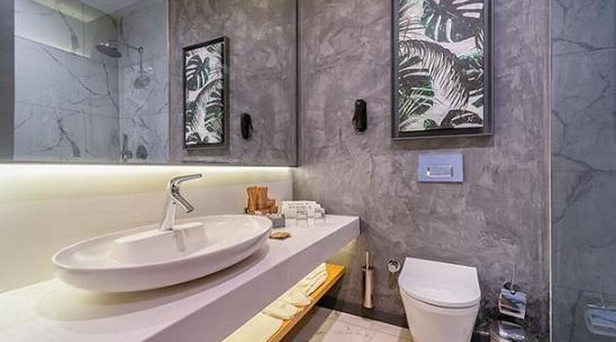 The Norm Collection Door'a  5*
