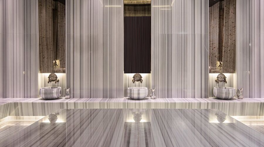 The Norm Collection Door'a  5*