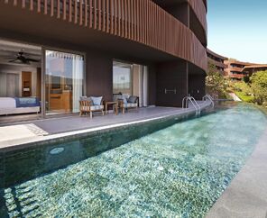 Titanic Luxury Collection Bodrum  5*