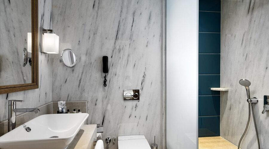 Titanic Luxury Collection Bodrum  5*