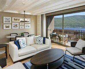 Titanic Luxury Collection Bodrum  5*