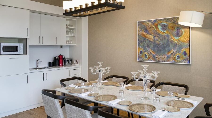 Titanic Luxury Collection Bodrum  5*