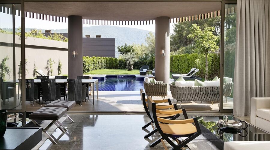 Titanic Luxury Collection Bodrum  5*