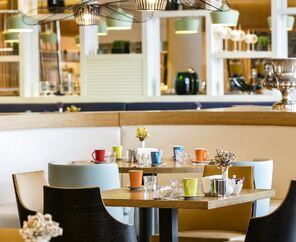 Titanic Luxury Collection Bodrum  5*