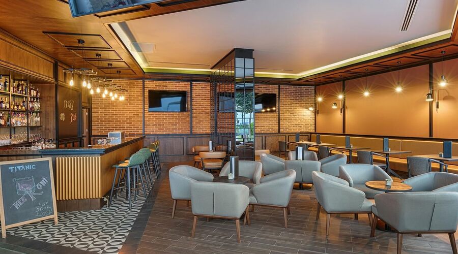 Titanic Luxury Collection Bodrum  5*