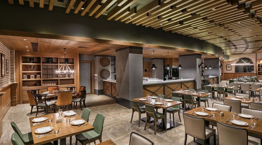 Titanic Luxury Collection Bodrum  5*