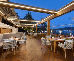 Titanic Luxury Collection Bodrum  5*