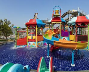 Titanic Luxury Collection Bodrum  5*