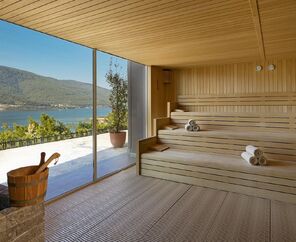 Titanic Luxury Collection Bodrum  5*