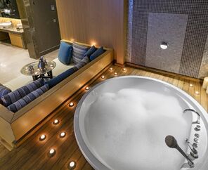Titanic Luxury Collection Bodrum  5*