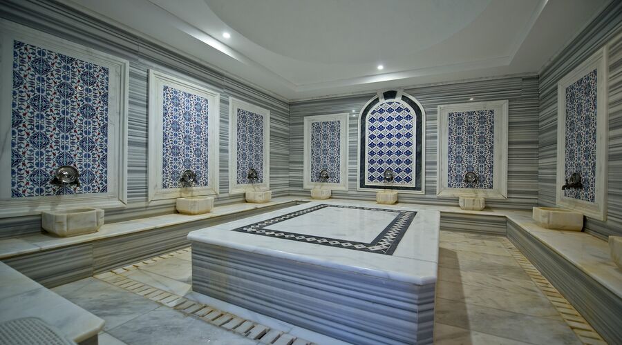 Delta Hotels By Marriott  5*