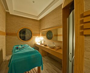 Delta Hotels By Marriott  5*