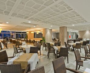 Delta Hotels By Marriott  5*