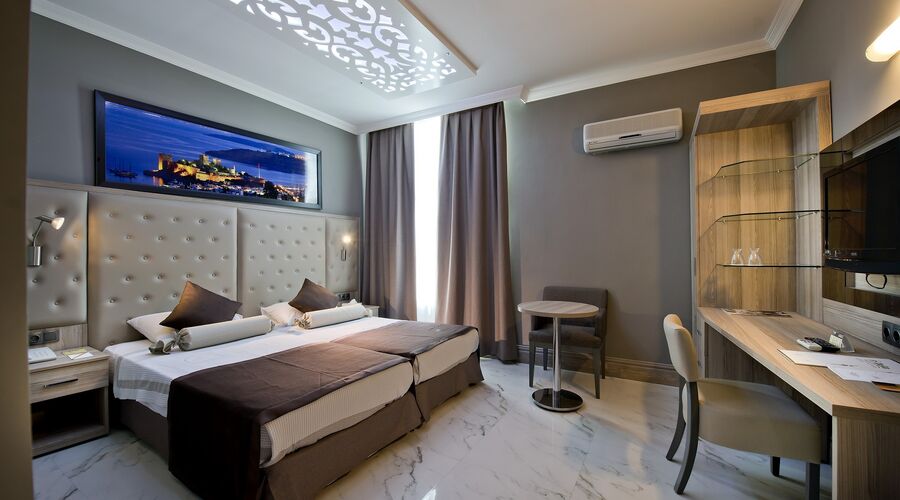 Delta Hotels By Marriott  5*