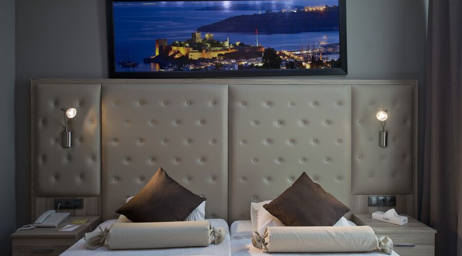 Delta Hotels By Marriott  5*