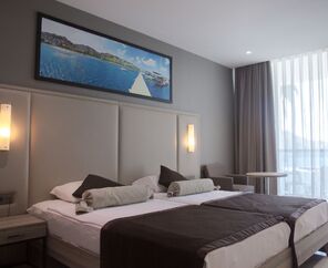 Delta Hotels By Marriott  5*