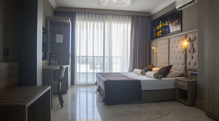 Delta Hotels By Marriott  5*