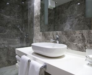 Delta Hotels By Marriott  5*